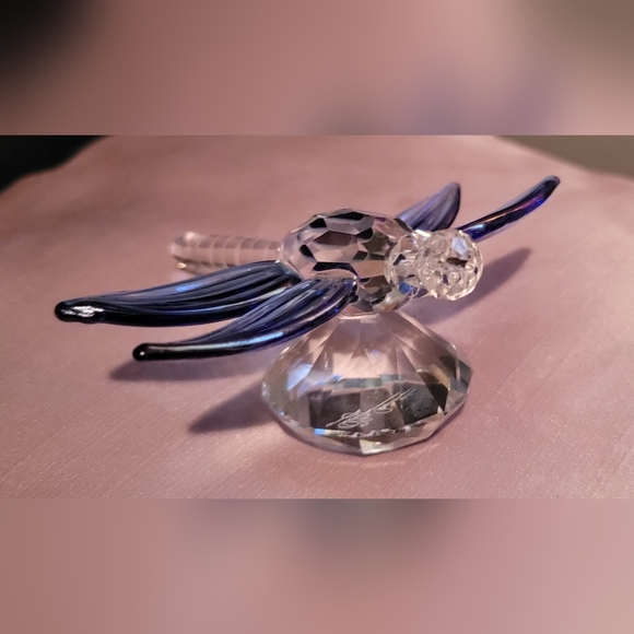 Oleg Cassini Blue Vintage Crystal Dragonfly, 4"x3.5"x1.5" - Picture 3 of 15
